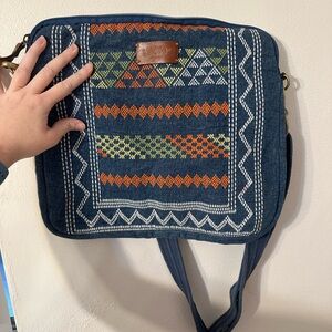 LUCKY BRAND BOHO DENIM EMBORIDERED STITCH MESSANGER LAPTOP BAG FITS MACBOOK PRO
